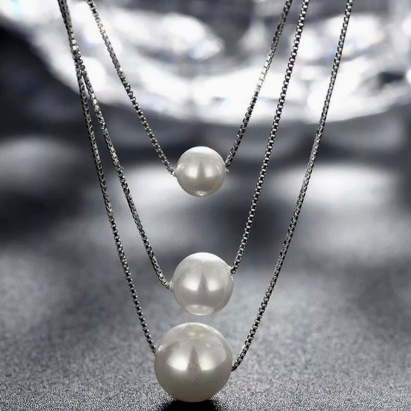 Pearl Three Layered Necklace - Picture 6 of 6